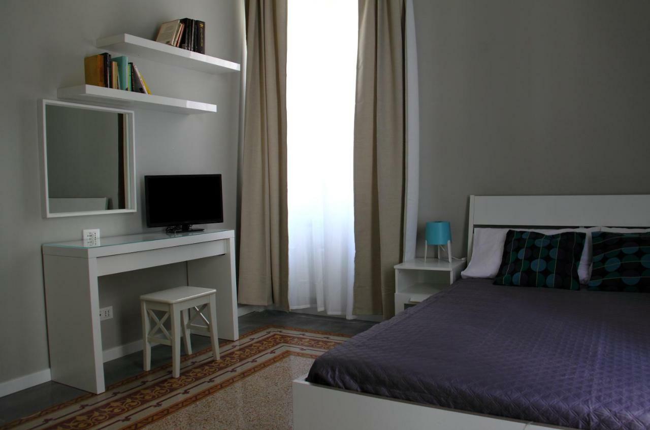 Re Federico Apartment Palerme Extérieur photo